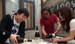 黄渤赵薇最新爆料,揭秘娱乐圈幕后真相